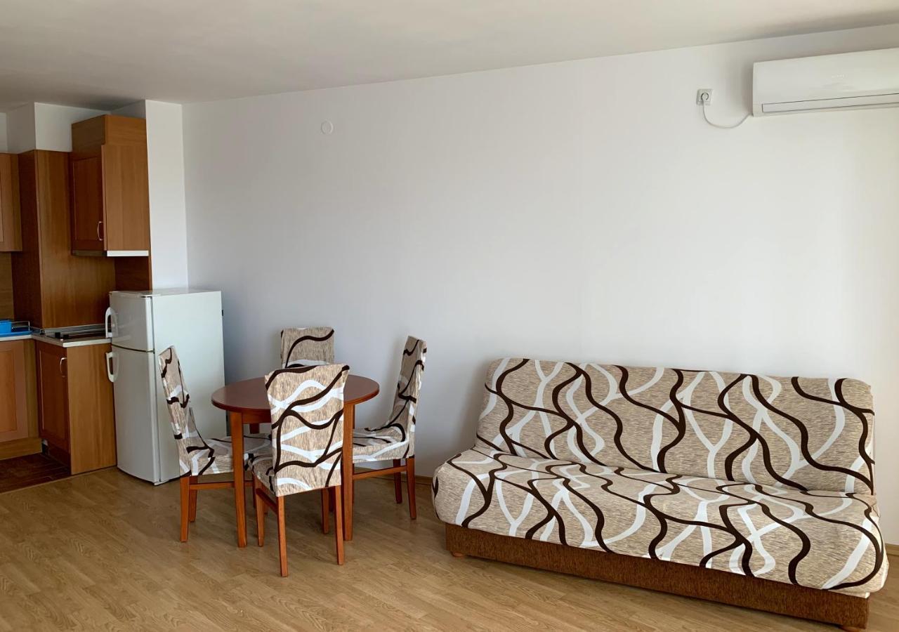 Riviera Fort Beach Apartments By Kalina Resort, 라브다 외부 사진
