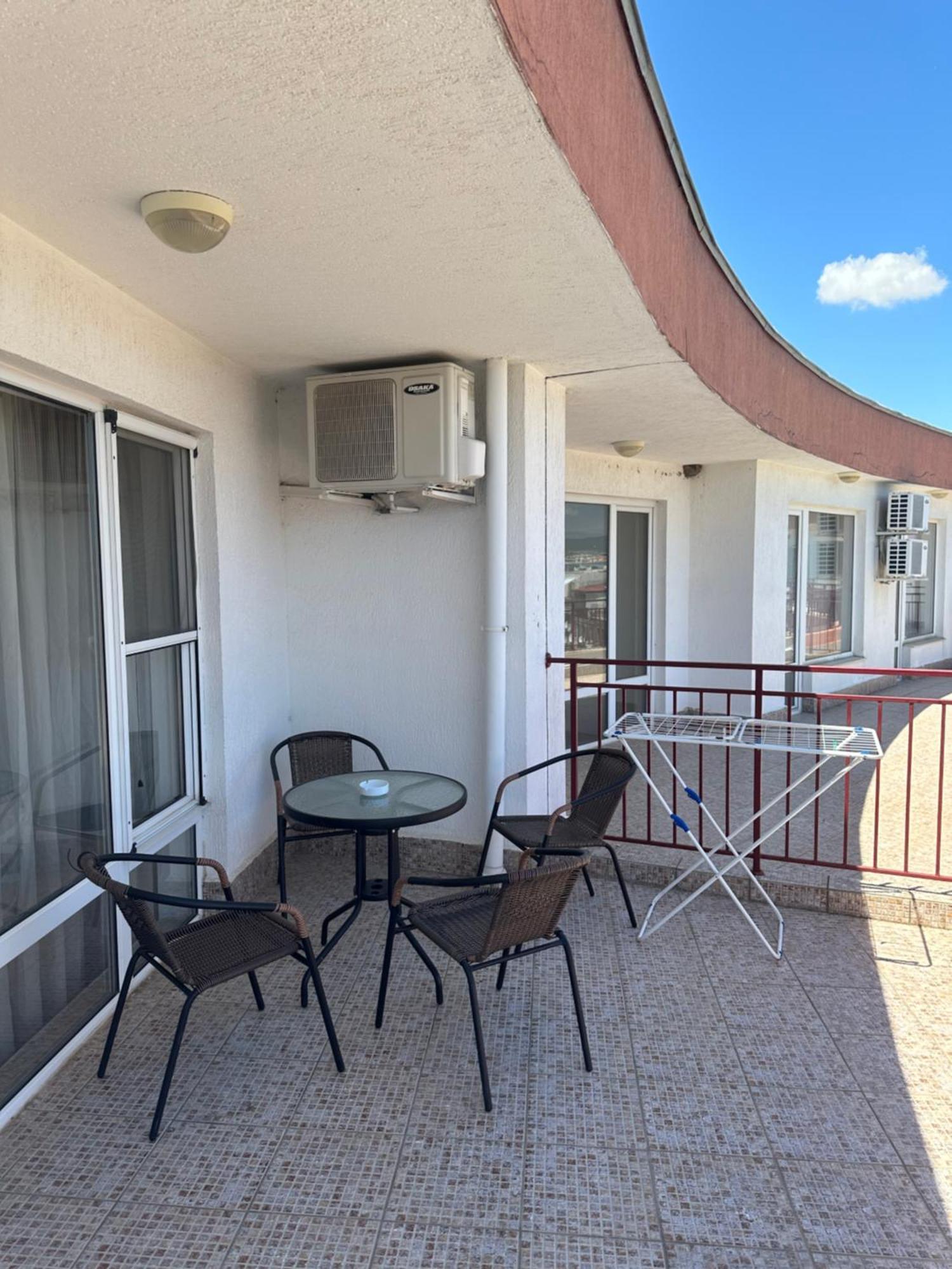 Riviera Fort Beach Apartments By Kalina Resort, 라브다 외부 사진