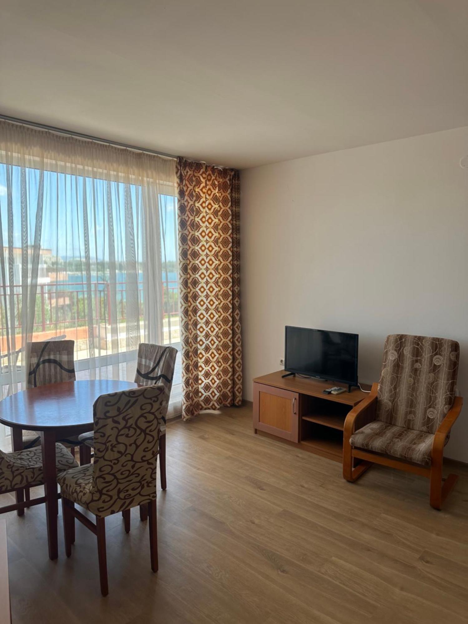 Riviera Fort Beach Apartments By Kalina Resort, 라브다 외부 사진