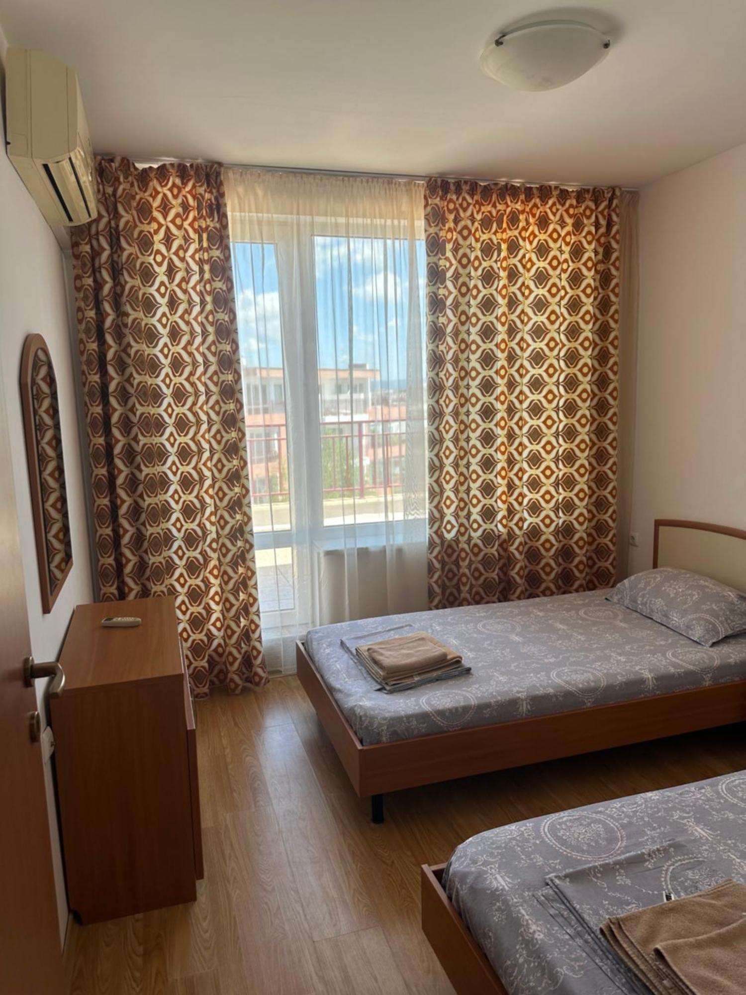 Riviera Fort Beach Apartments By Kalina Resort, 라브다 외부 사진